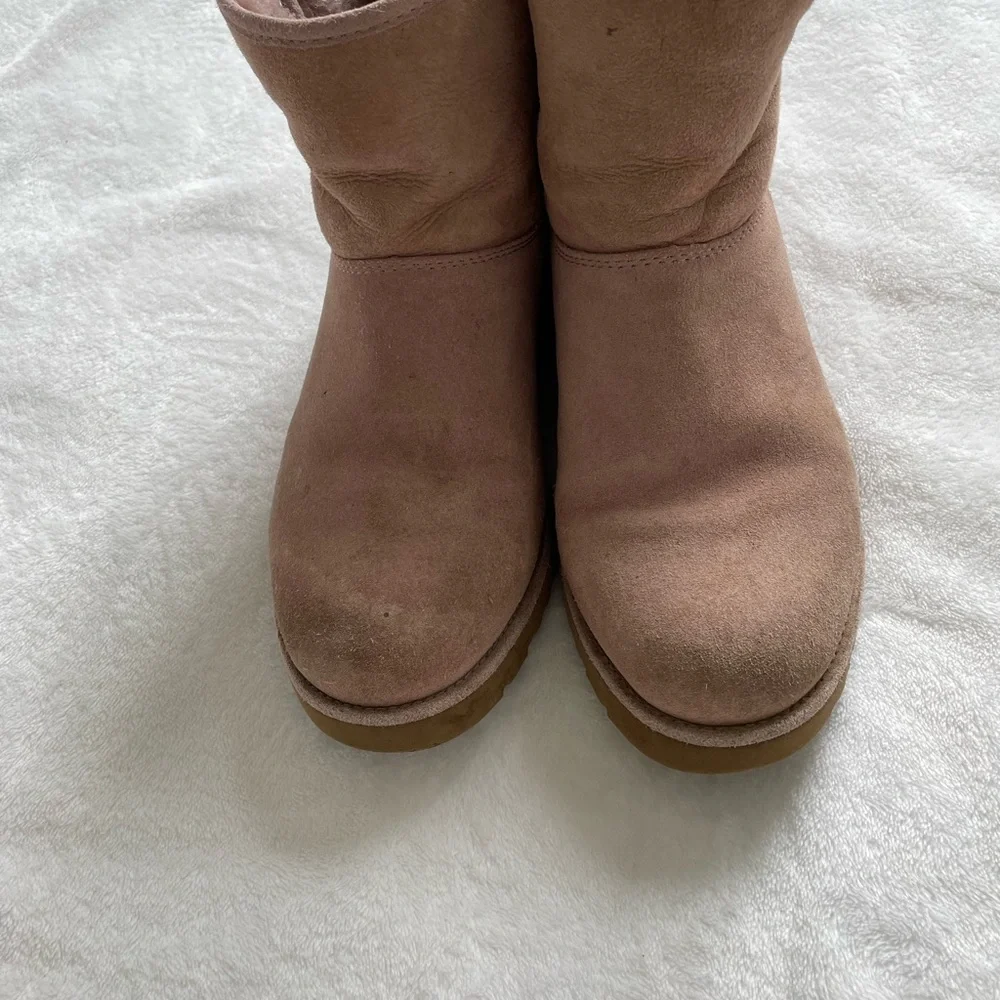 Ugg Light Pink Wedged Short Booties